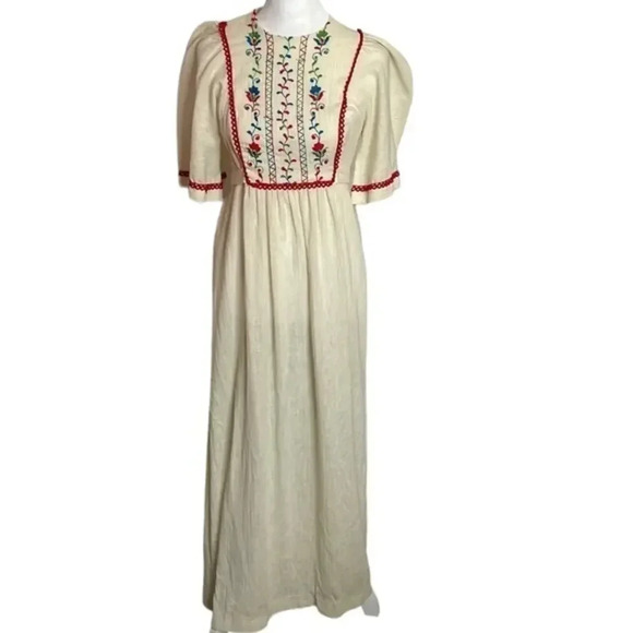 Vintage Dutchess‎ Jr. Loungewear Long Boho Embroidered Dress - Picture 1 of 10